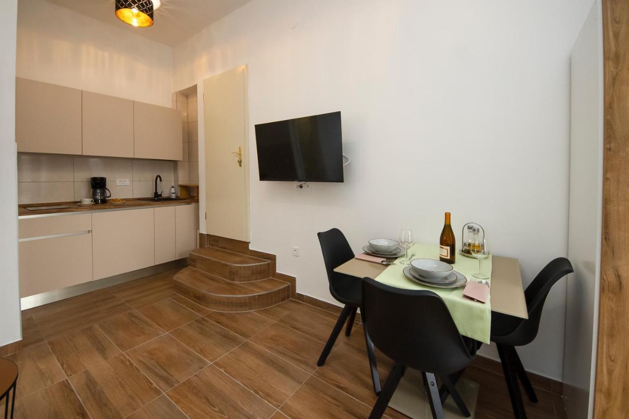 Apartments4You Vodice Eksteriør bilde