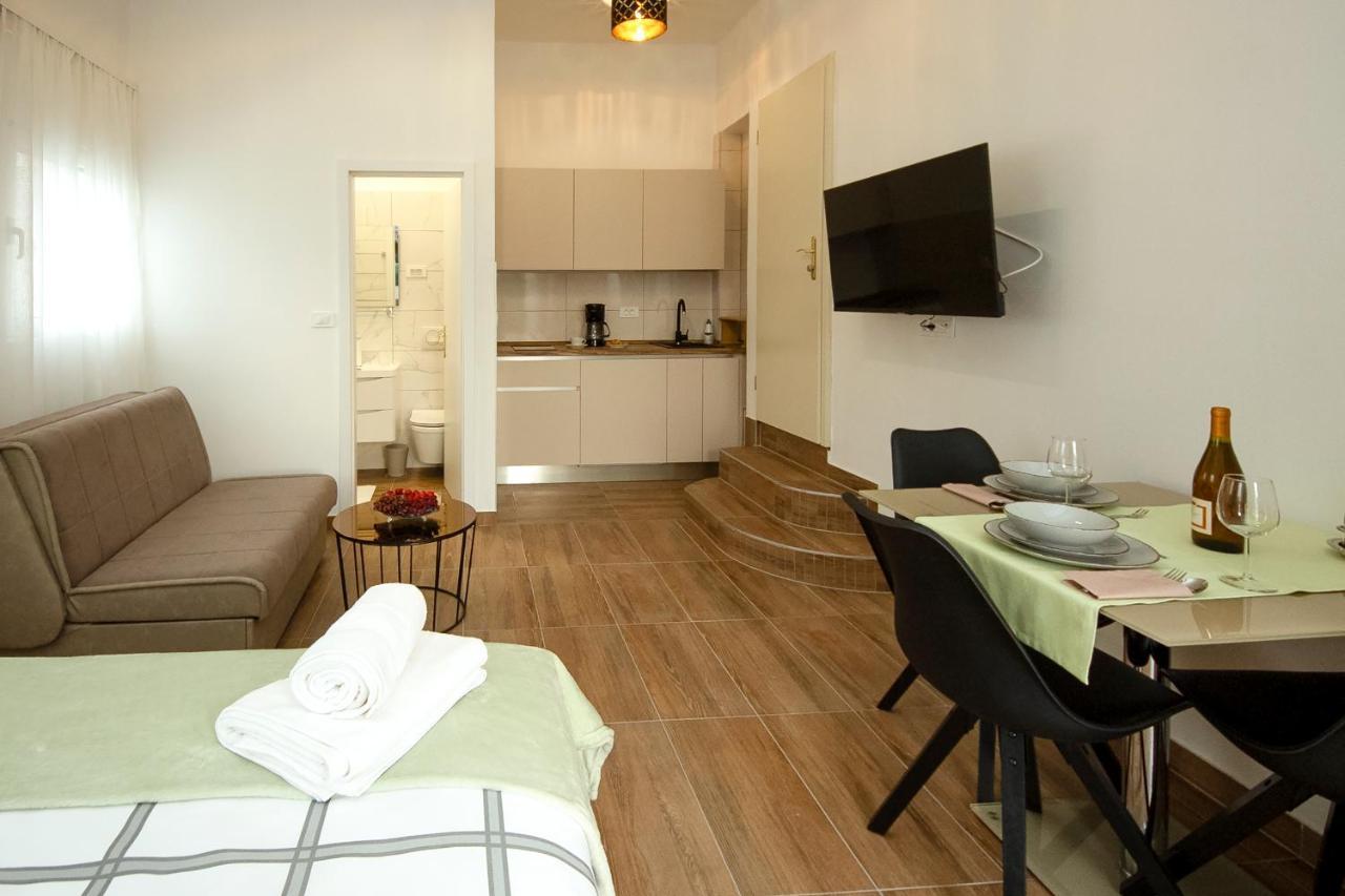 Apartments4You Vodice Eksteriør bilde