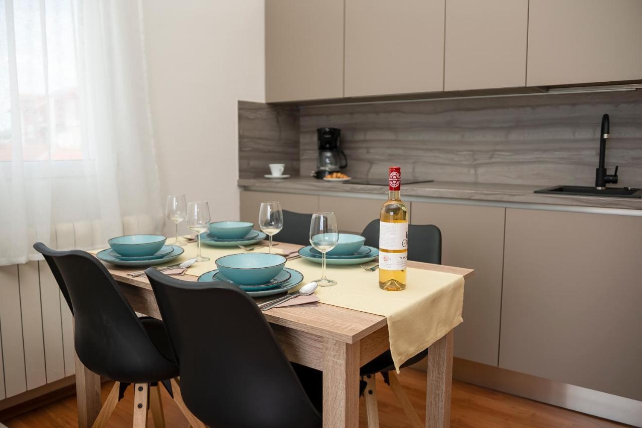 Apartments4You Vodice Eksteriør bilde